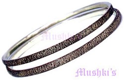 Lac Bangle - click here for large view